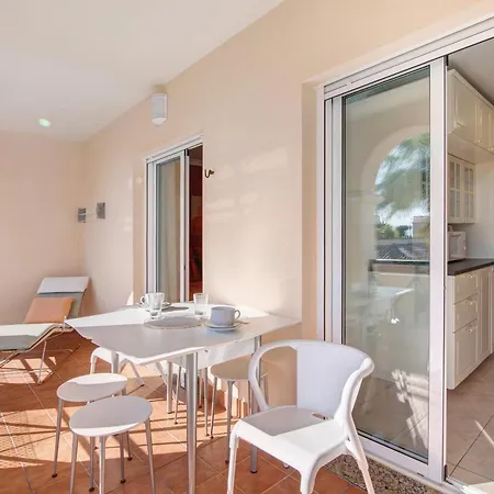 Vilamoura Golfe Mar Apartamento *